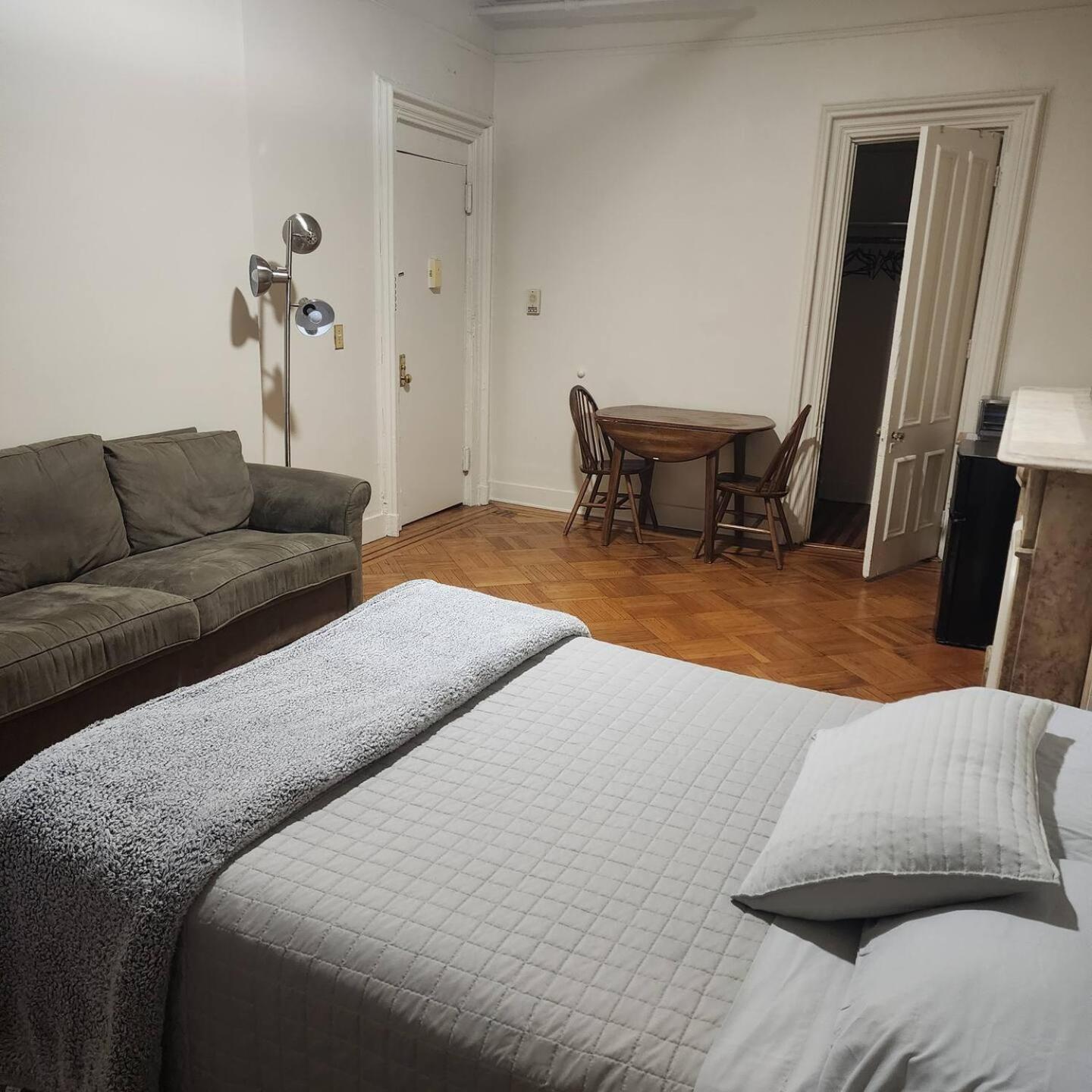 New York City Guest House 2 Екстериор снимка